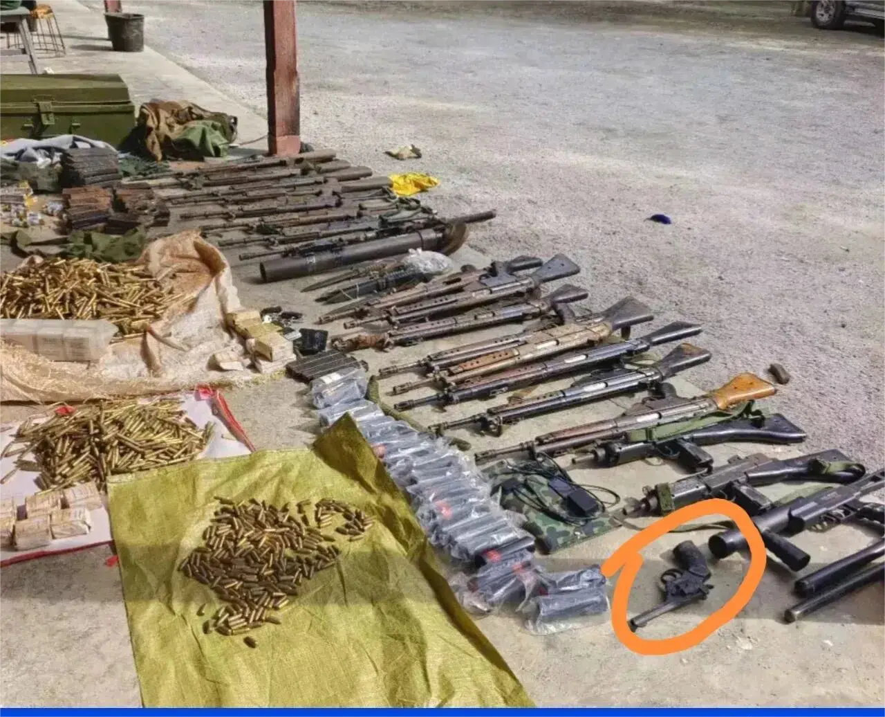 缅军居然还有这种老掉牙的手枪，真是让人笑掉大牙