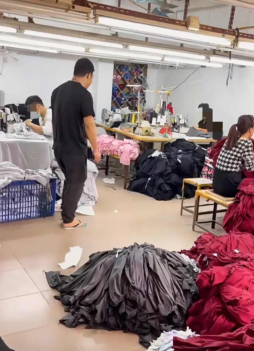 我爸就是那种打工是不可能打工的，这一辈子都不会打工的人。从我有记忆开始，他就在各