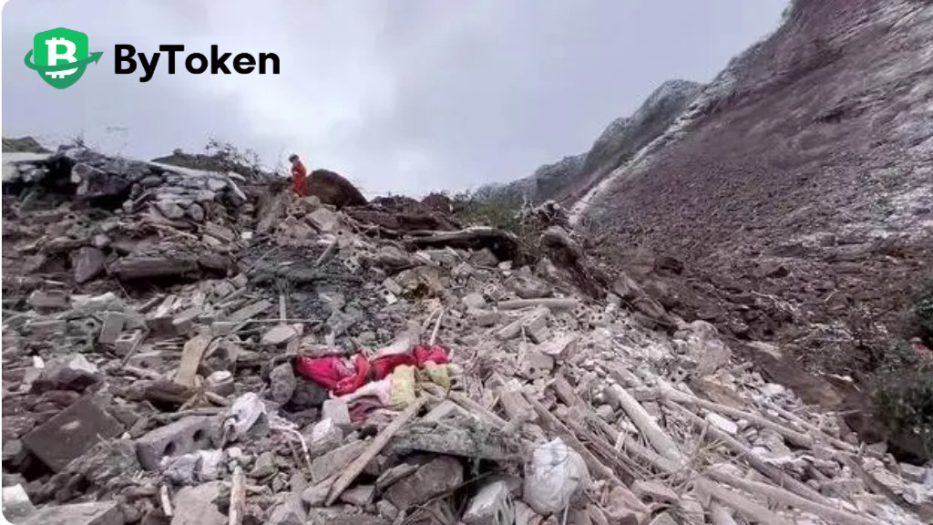 云南镇雄发生山体滑坡 18户47人惨遭活埋