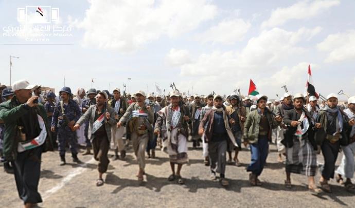 也门各个部落志愿者向沙特边境集中，呼吁沙特开放通道，让他们去巴勒斯坦参战。也门不