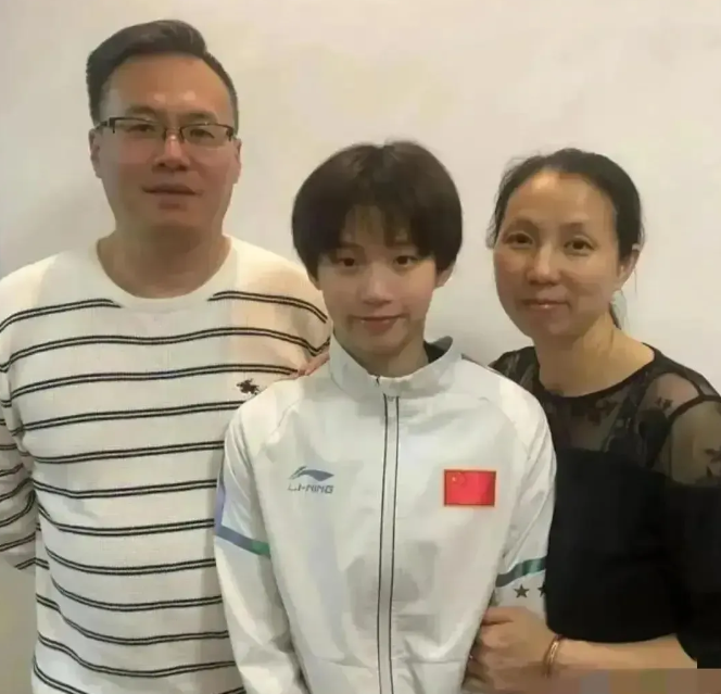 陈芋汐妈妈表示，陈芋汐学习一点就通的那种
陈芋汐妈妈说陈芋汐很好，学习一点就通的