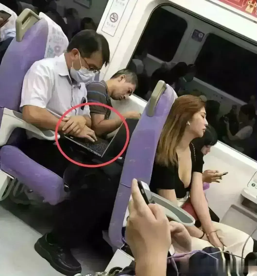 谁能体会一个中年男子的不容易！
