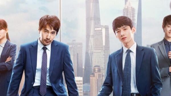 初心的平凡，凝聚着荣耀，我们努力拼搏