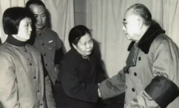 1995年，吴德因病重住进了医院，在办理住院手续时，医生明确告知他的女儿吴铁梅，