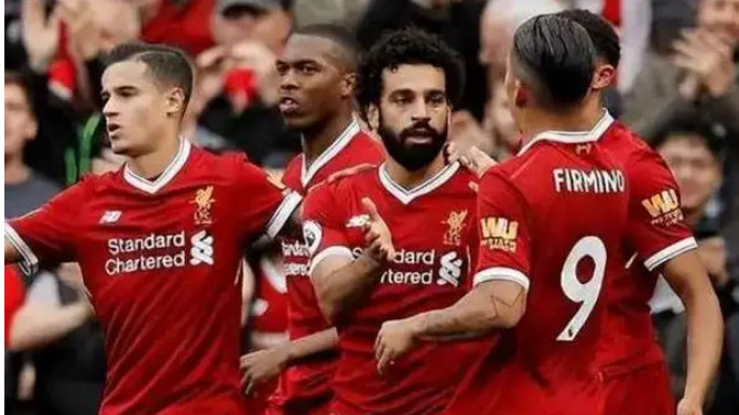 西汉姆联在一场激动人心的比赛中成功战胜对手