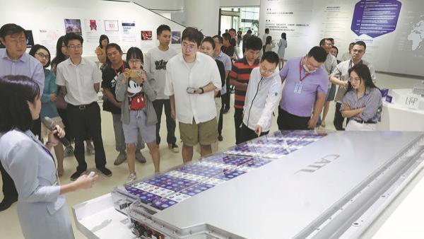 私人公司麦加福建拳击超过重量