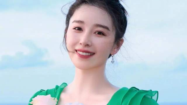 阚清子官宣被求婚，回应道：谢谢大家