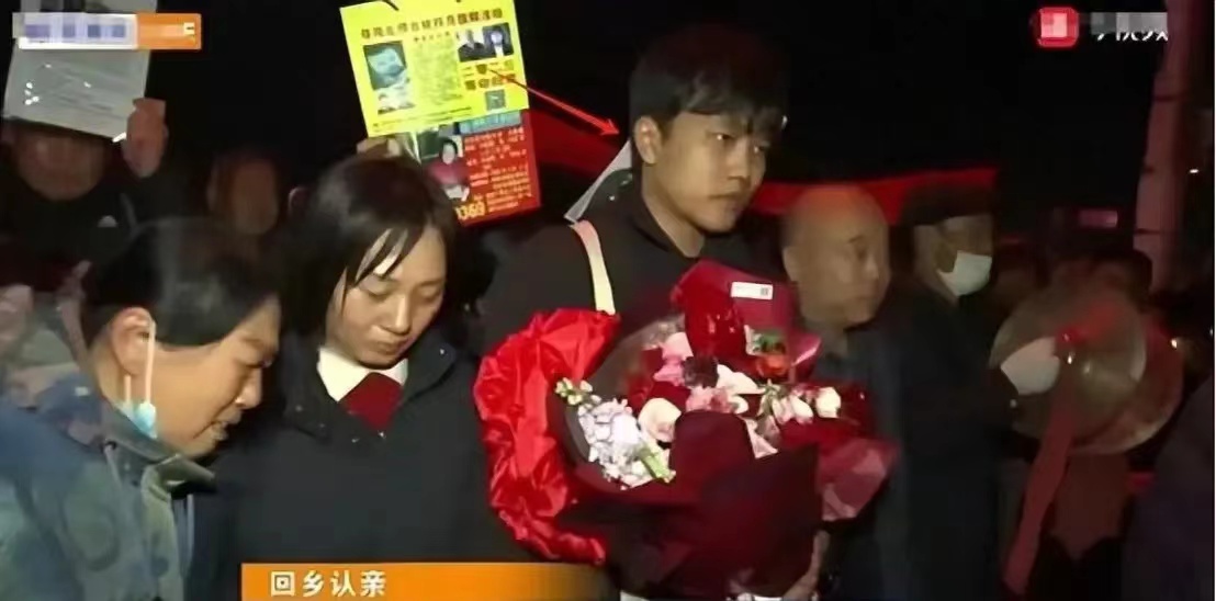 “走时一身清，归来时已是富贵身”，解清帅说：“很高兴，谢谢爸爸妈妈给他准备的一切