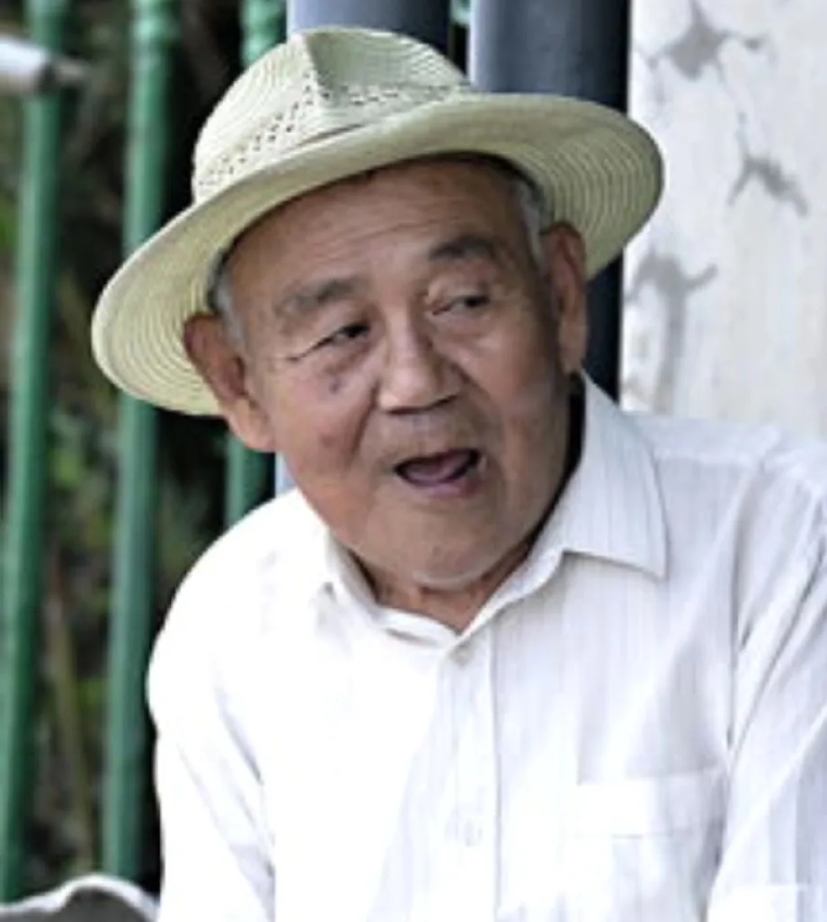 我实在要熬不住了！我的老父亲85岁了，老母亲已经82岁了，他们俩就我一个孩子，我