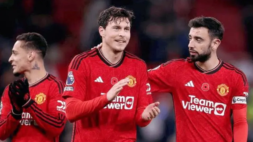 从场均丢球的角度看，阿利森相较于奥纳纳表现更为出色