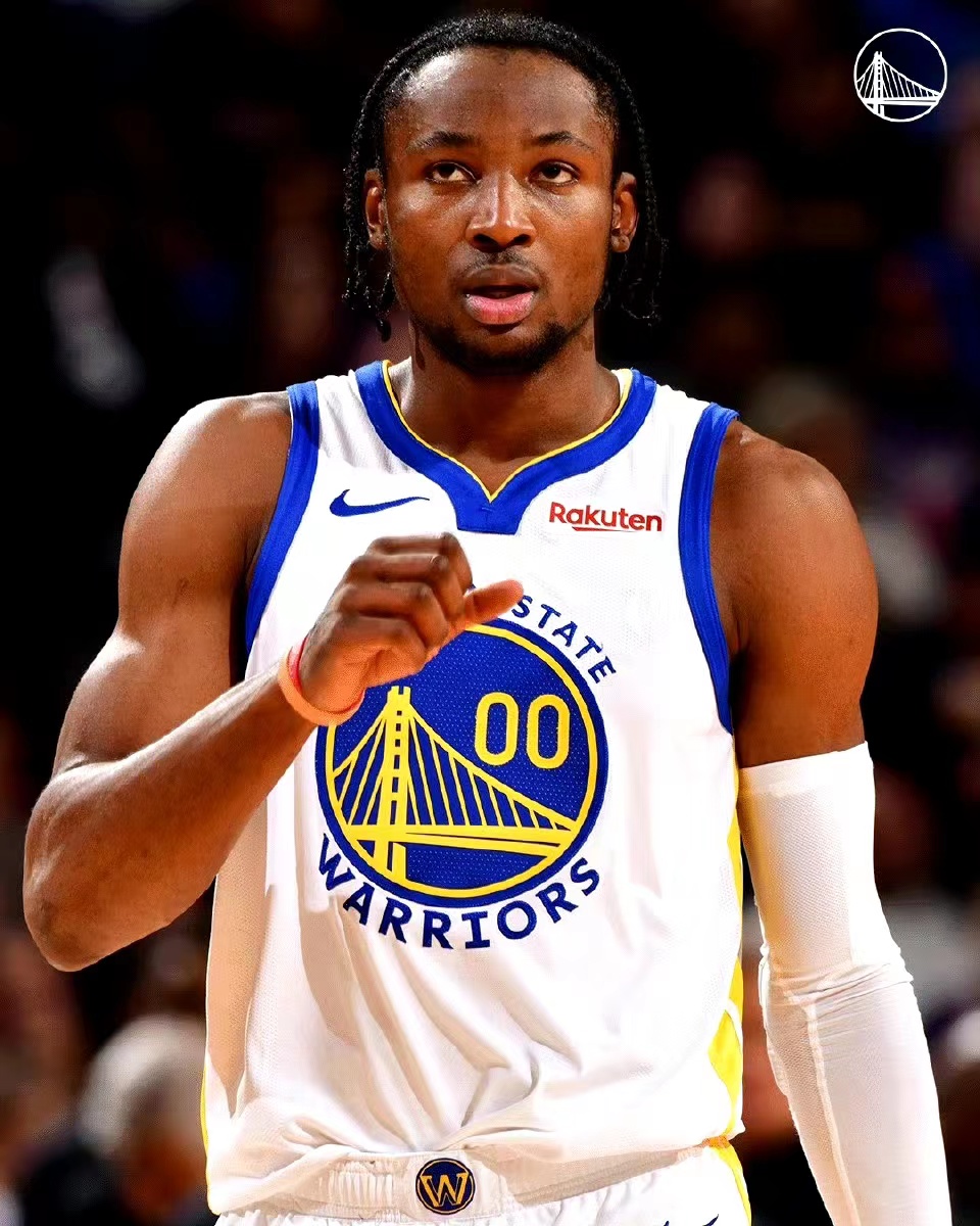 据Shams报道称，在格林遭遇无限期禁赛之后，库明加会代替他成为首发，他还补充道