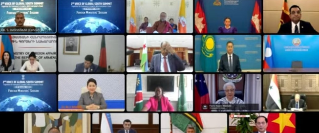 美国在旧金山举办APEC峰会，莫迪总理没机会参加，但他在新德里同步举行第二届“全
