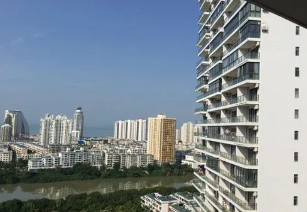 邻居把房卖了，价格把我惊呆了
我和邻居是同一个月搬进新房的，住到现在也差不多3年