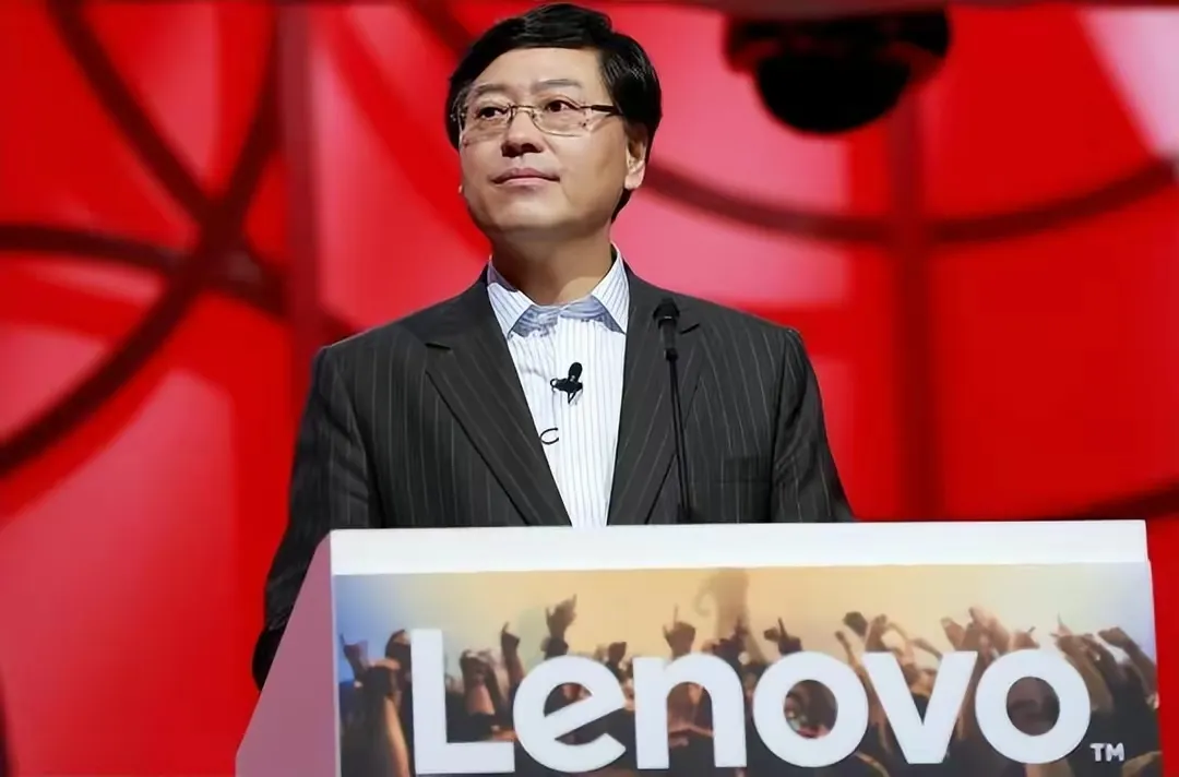 近日，联想的CEO杨元庆宣布，联想将与那些制裁华为的美国企业开展深度合作。

联