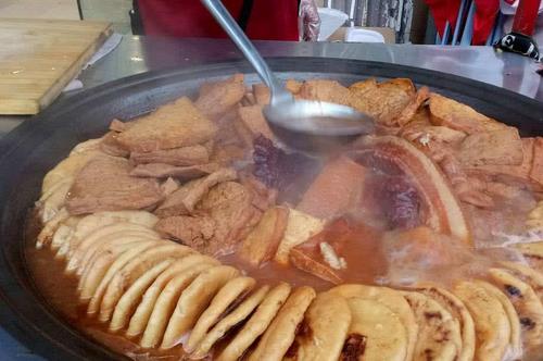 老北京传统的“穷人”才吃的4种食物，全吃过的是一定是老北京人

很多人都没有去过