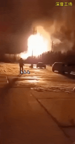 乌克兰特种兵炸了俄罗斯连接我国的石油运输线。有消息称，乌军特种部队潜入俄罗斯布里