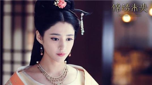 孩子还小，更应该狠狠教育，免得长大了祸害社会。
哈喽！大家好，今日份故事来啦！
