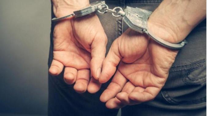 挪公款赌博, 养后宫47位, 十年内两次入狱的广东局长, 到底多猖狂?