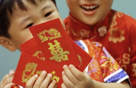 我家一个娃，亲戚4个娃，宝妈收到1000元红包收了求回礼支招
今天是大年初四，今