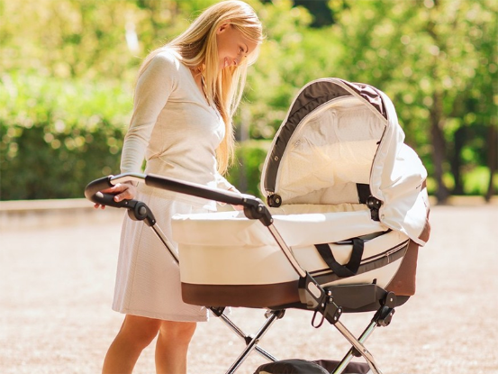 #宝妈育儿交流#  虽然说我们现在对小宝宝的出行没有以前那么多的顾虑，但毕竟小宝