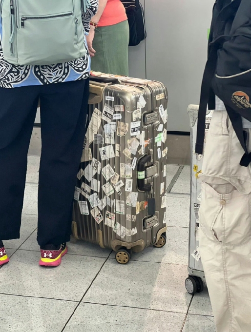 原来看过世界的行李箱长这样！！ ​​​