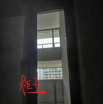 物业终于来了！终于在我第三次去物业投诉，并且准备打电话给消防和城管之后，物业终于