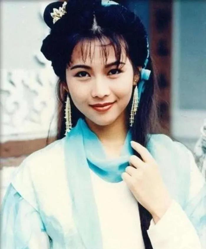 一次，主持人问张晋：“你老婆蔡少芬被刘銮雄包养过，分开还给了1.6亿分手费的事，