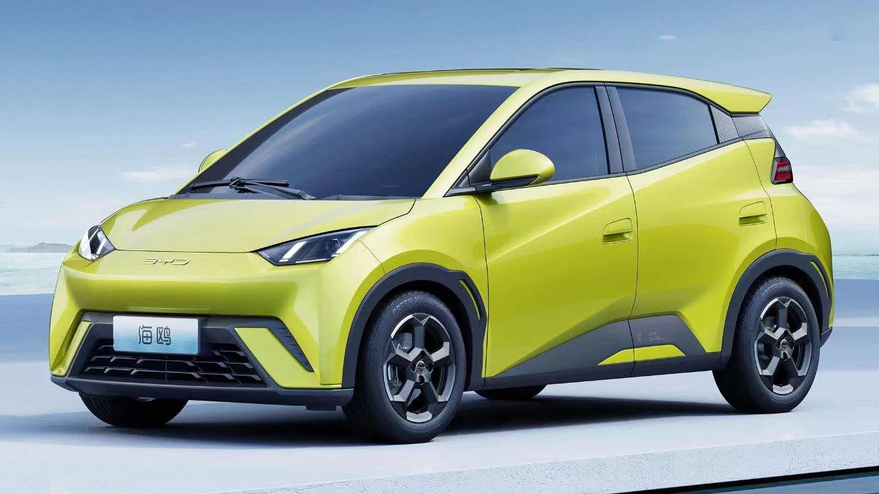 4月26日，“新一代主流代步车”比亚迪海鸥正式上市，售价区间为7.38万元-8.