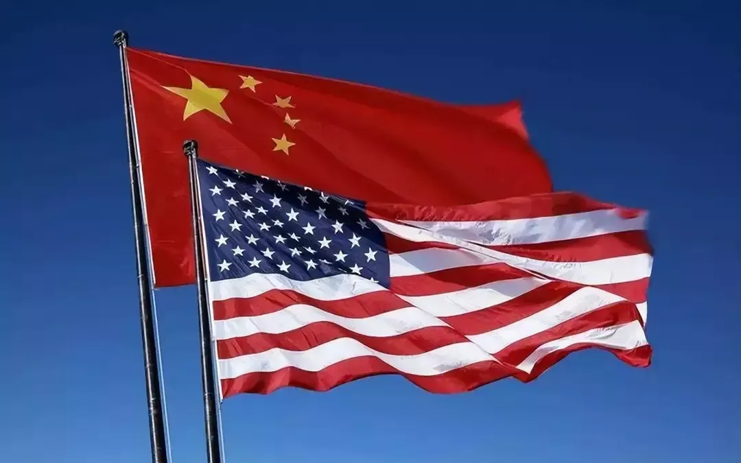 据说中国和美欧签署了“布莱奇利”宣言。
其内容就是中美欧在科技领域内要相互合作，