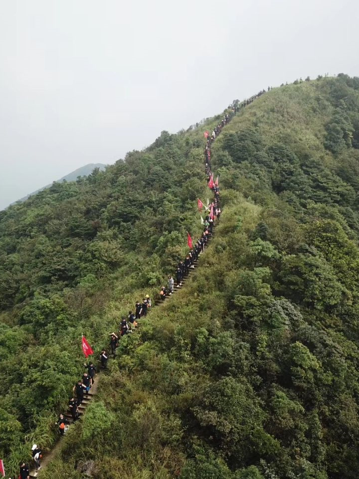 广州地铁可去的12条徒步路线‼️