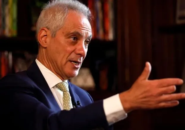 美国驻日本大使伊曼纽尔表示，美军开始采购日本海鲜，以对抗中国进口日本海鲜的禁令，