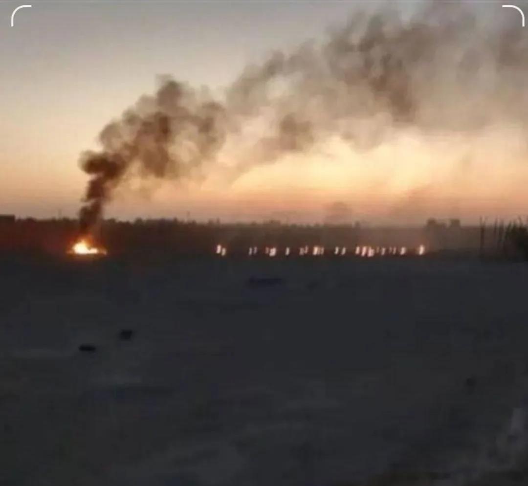 巴基斯坦无人机袭击了伊朗村庄

伊朗副省长证实凌晨 4 点黎明前无人机袭击了伊朗