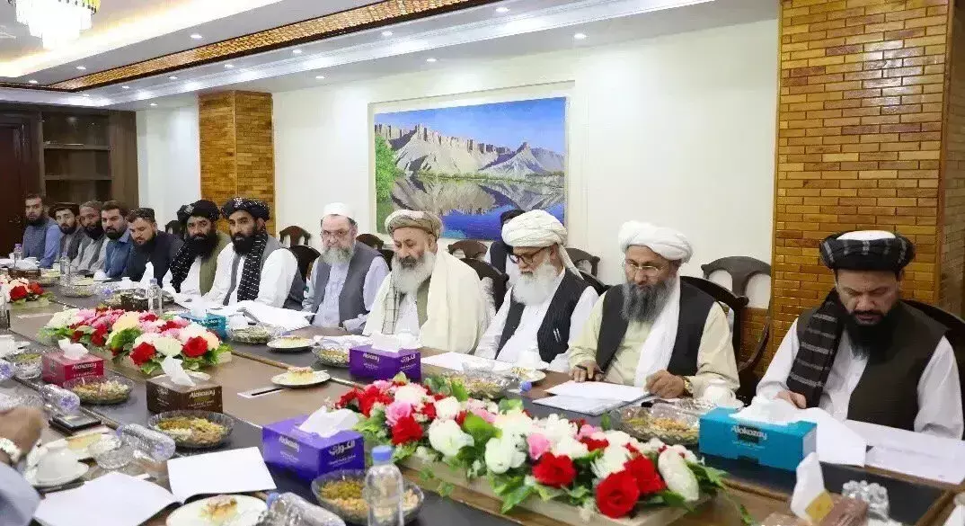 这屋里的味道能超过毒气室