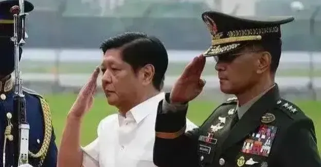 美国、菲律宾频频挑衅，为什么我国就是不出手？实话告诉你，南海再闹，中国不能打！这