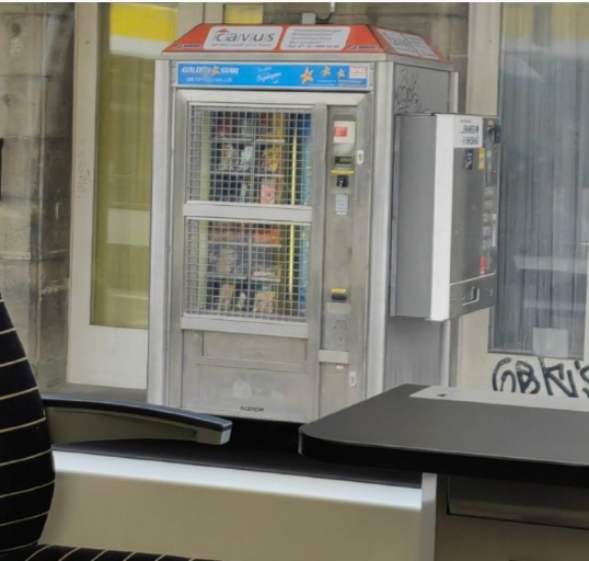 德国这个地方，从"路不拾遗，夜不闭户" 到连火车站的自动售卖机都要拿铁丝网网住，