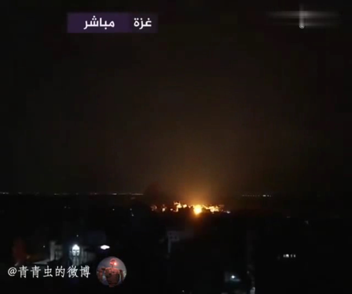 加沙医院爆炸500人死亡，传出两段据称是当时的视频。第一段是卡塔尔半岛电视台播放