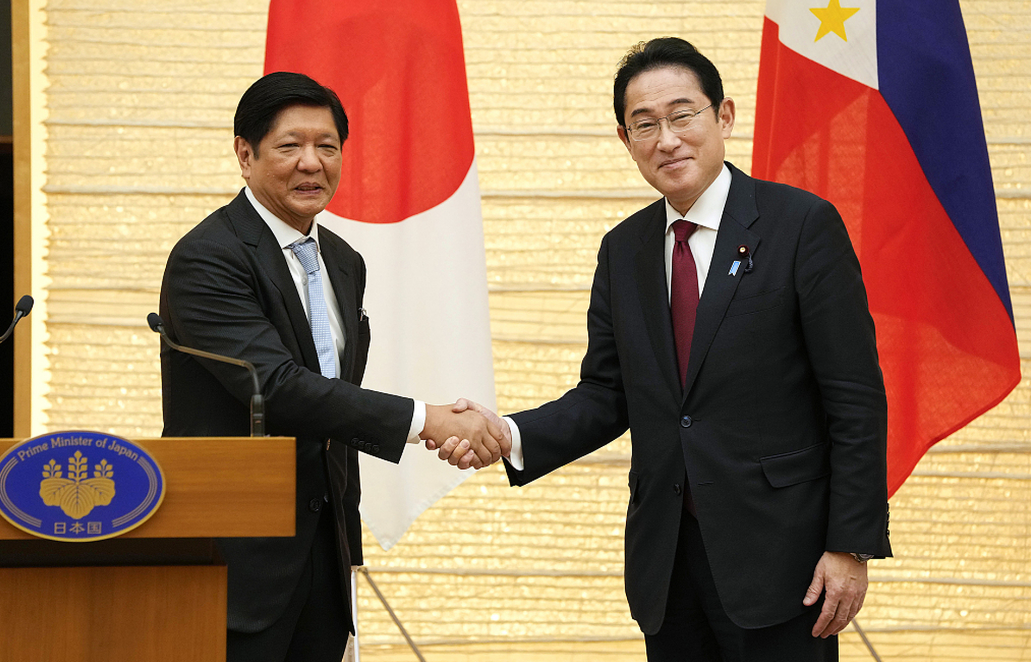 该来的终于来了！岸田当着小马科斯面承诺，不承认中国南海主权！

日本首相岸田文雄