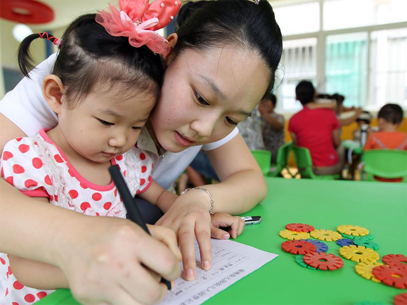 #宝妈育儿交流#  对于父母们来说，最害怕的就莫过于自己的小孩身上有不好的问题发