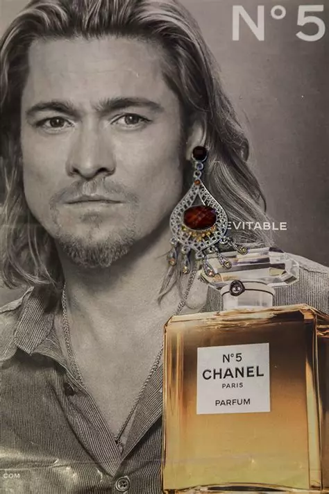 能看出是谁吗？