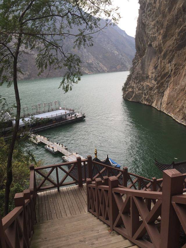 湖北三峡4日旅游攻略，夔门白帝城+神女溪