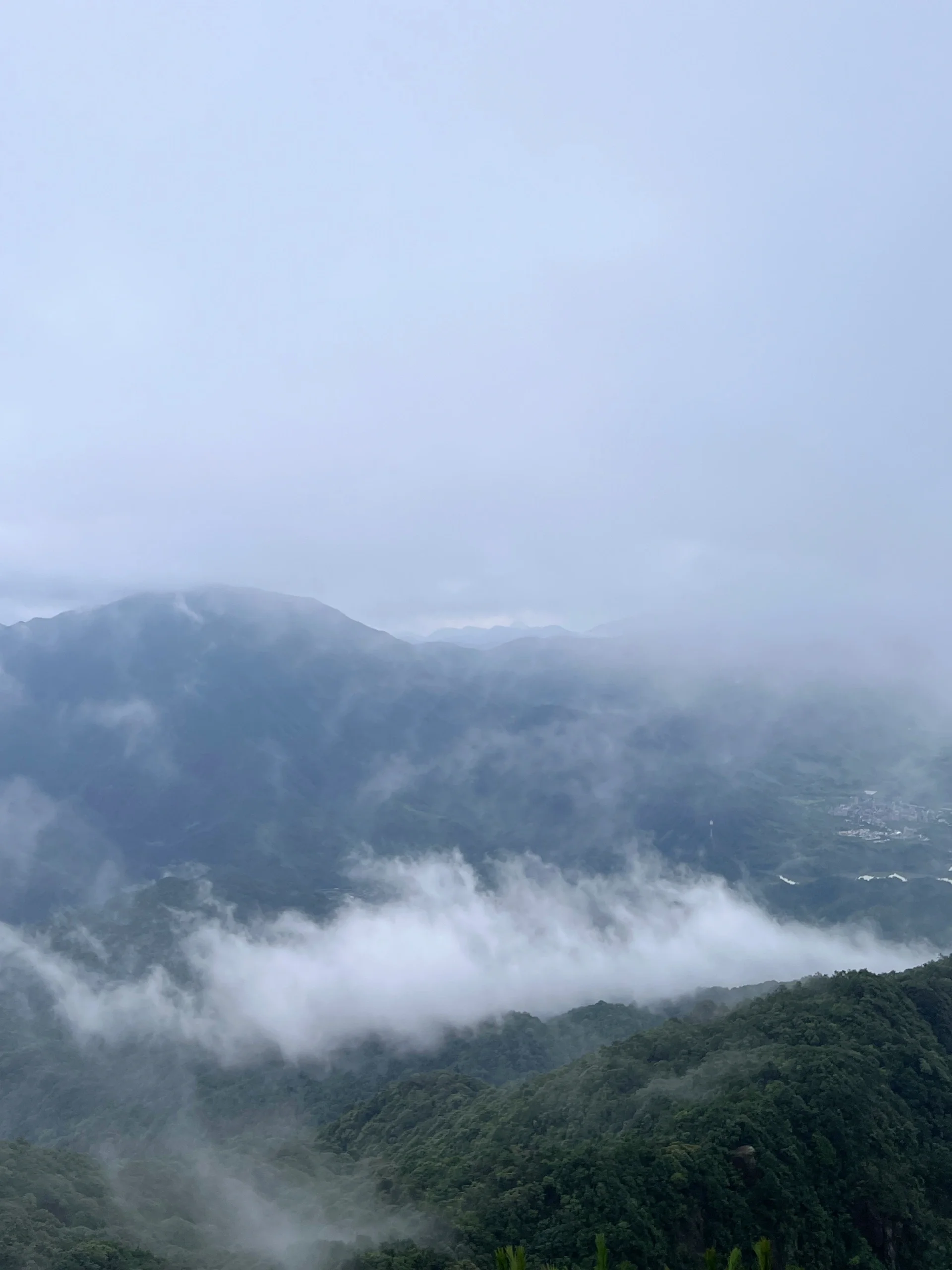 从化十登广州第二峰丨雨雾鸡枕山