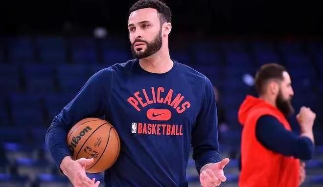 鹈鹕今年势头不错，目前10胜9负排名西部第8，但是他们依旧没有解决队内伤病问题，