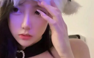 患有双重人格有多可怕？有人花钱请我勾引她对象，可我却发现他居然人格分裂