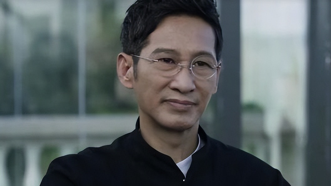 国家一级演员王劲松: 傅彪一句话把我"踹"到北京, 也成就了我的余生