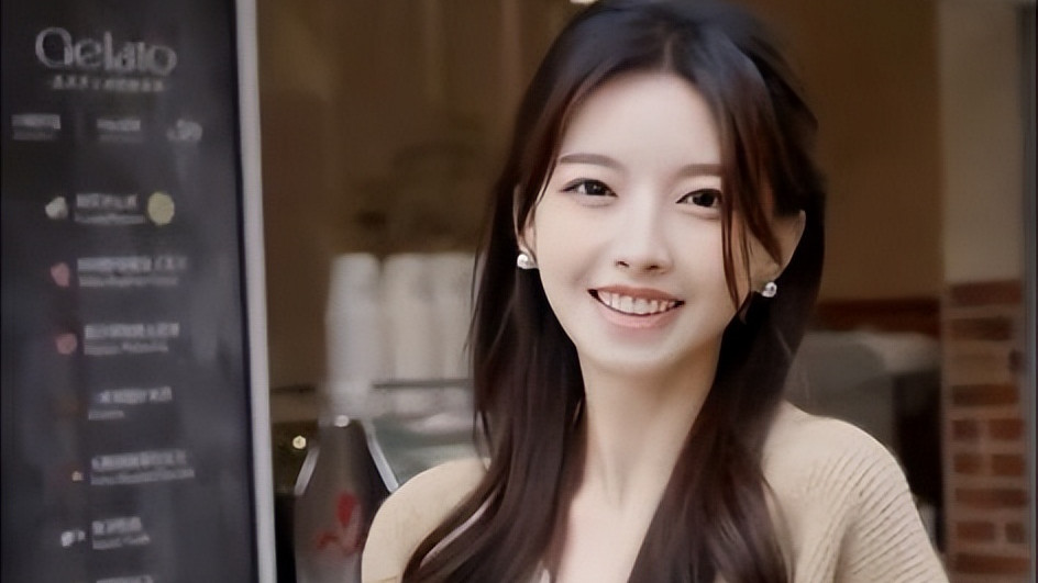 娱乐圈新黑马，邻家少女丁曼淇