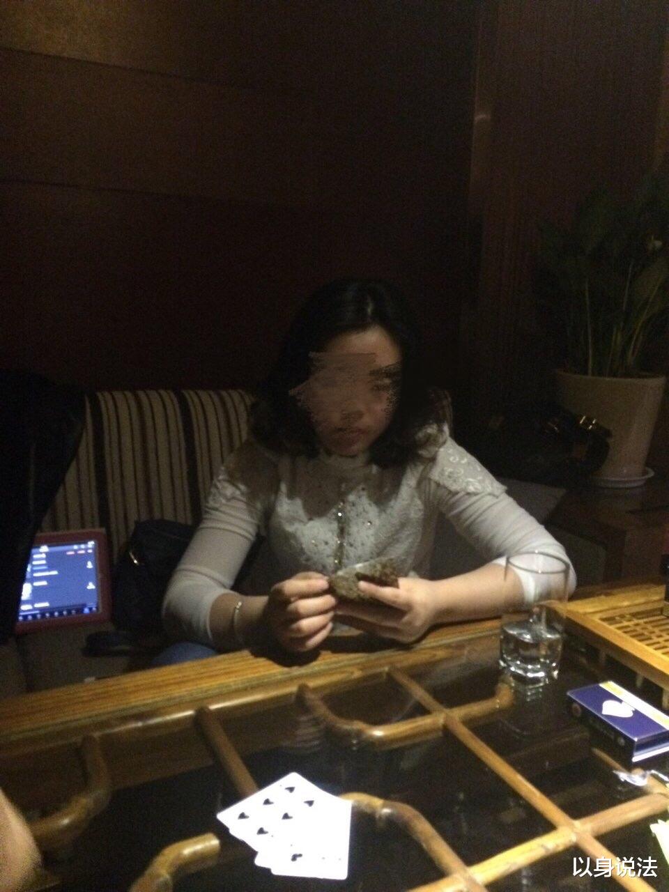 女子在打牌时“出千”被发现后，引发的抢劫、强奸案件！

你可以报警抓我，但是你们