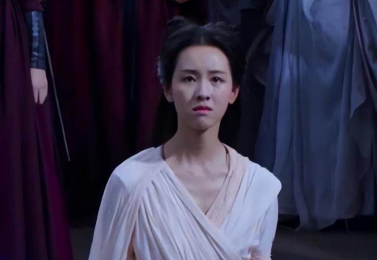 《花千骨》电影版上映，观众们纷纷表示“失望至极”！特效廉价、剧情乱七八糟，简直辣