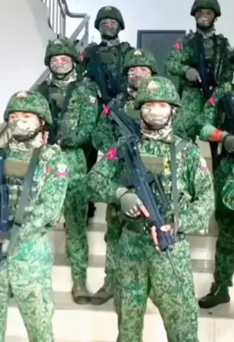 让人难以置信，区区2000人的队伍，而且长期生活在山里，怎会突然间那么厉害，明明