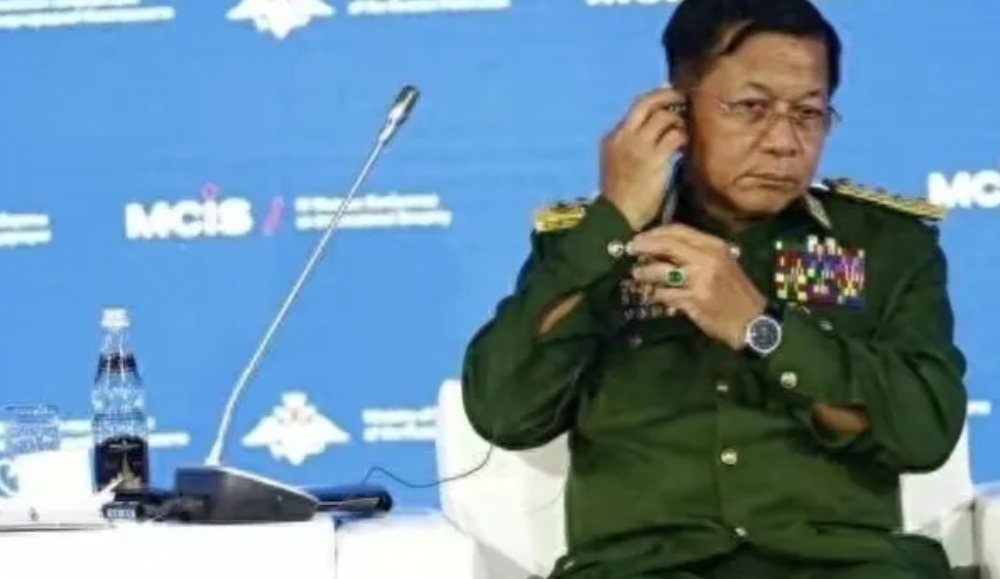 不愿做人，偏要做鬼，有什么办法呢？
在敏昂莱领导下，缅甸已经成了世界最为独特的国