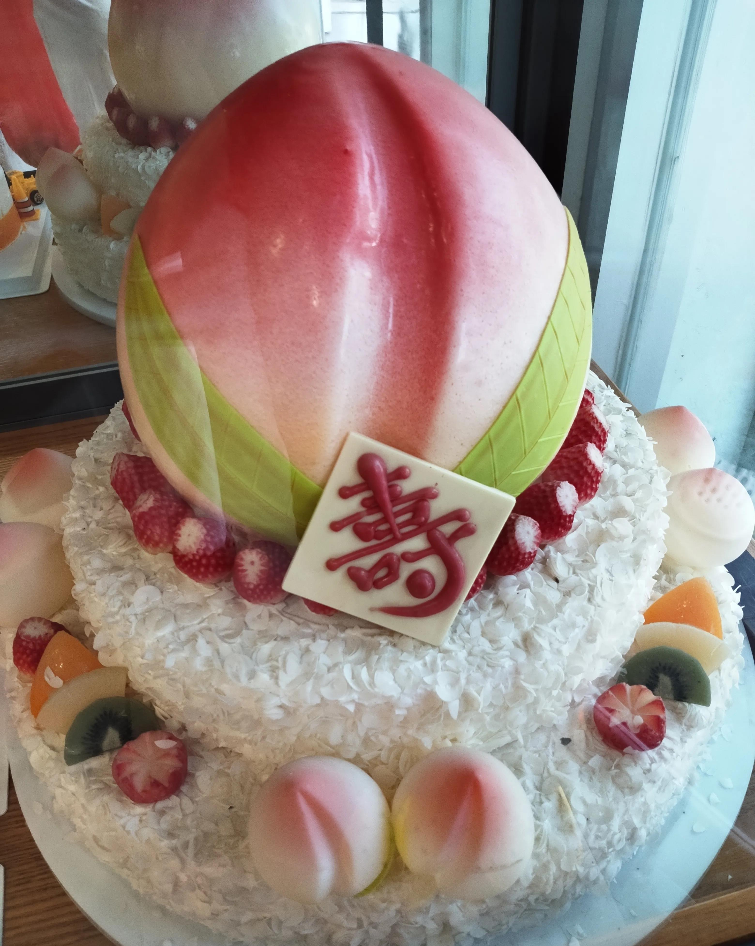 古言俗语：“寿有三不过，后代福气多”，原来“过生日”是不能随便过的！
还有一个多